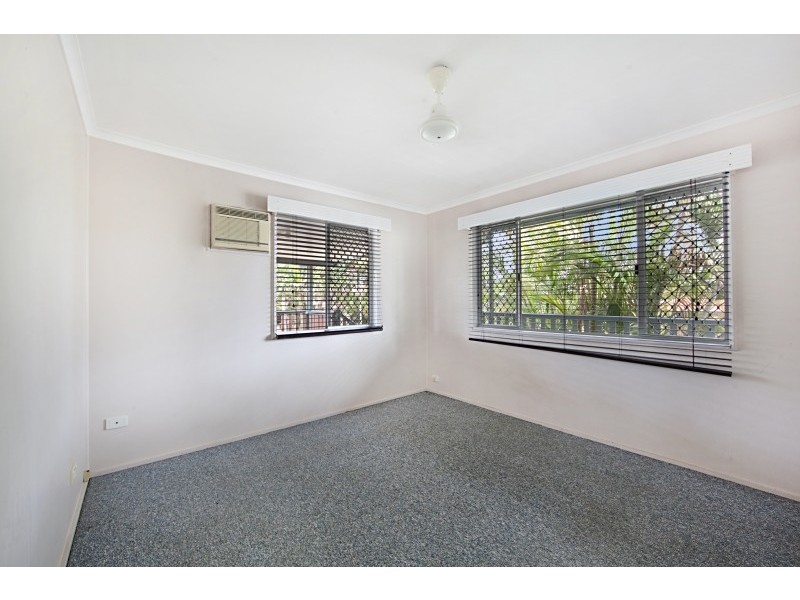 2 Bokirana Crescent, Kirwan QLD 4817