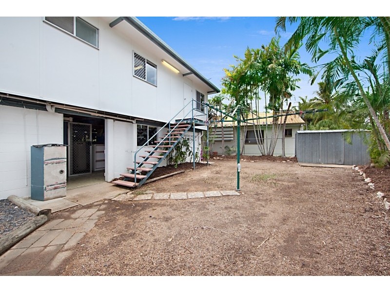 2 Bokirana Crescent, Kirwan QLD 4817