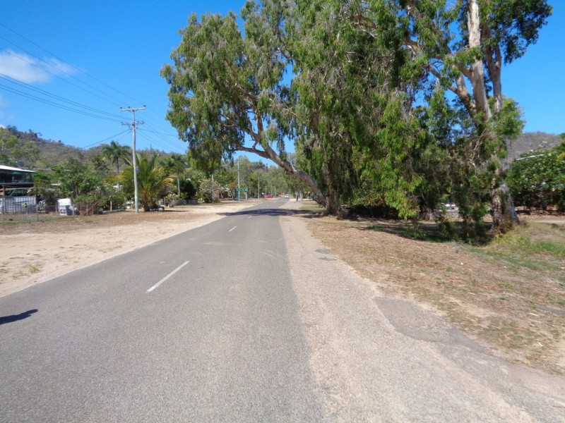 39 Picnic Street, Picnic Bay QLD 4819