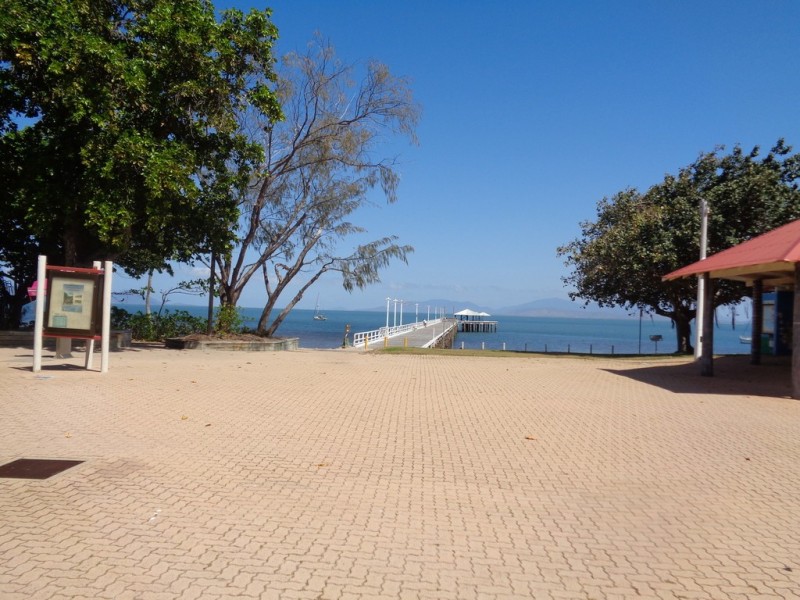 39 Picnic Street, Picnic Bay QLD 4819