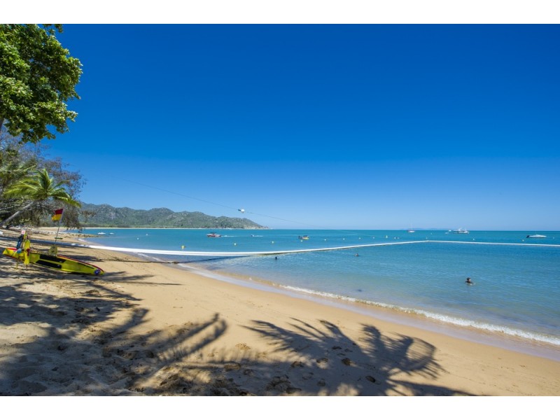 1-2 Dolphin Court, Horseshoe Bay QLD 4819