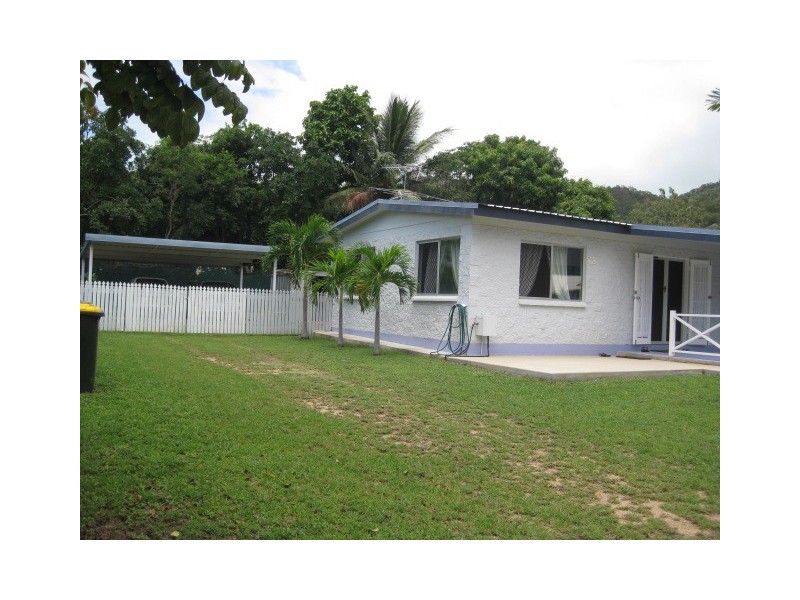 12 Sextant Drive, Nelly Bay QLD 4819