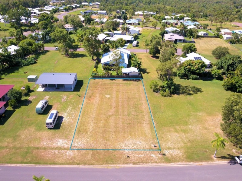 12 Augusta Drive, Balgal Beach QLD 4816