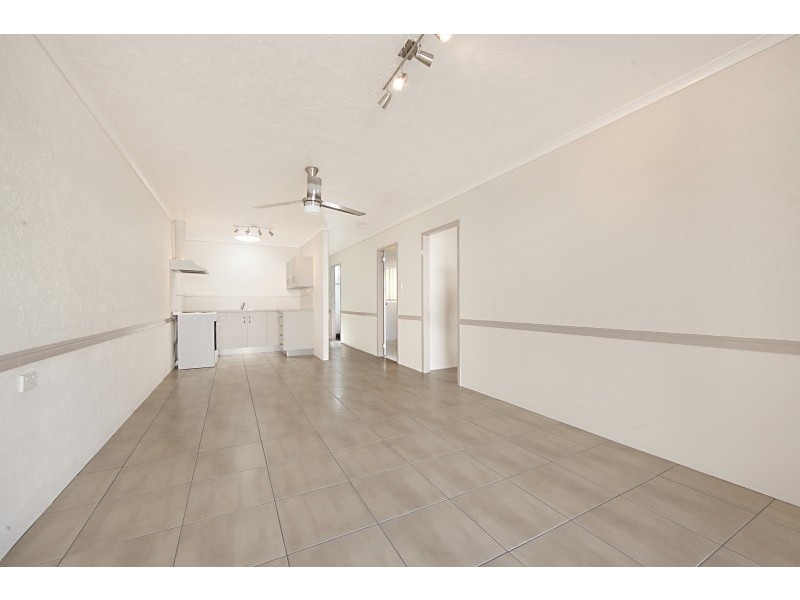 2/7 Seventh Street, Railway Estate QLD 4810