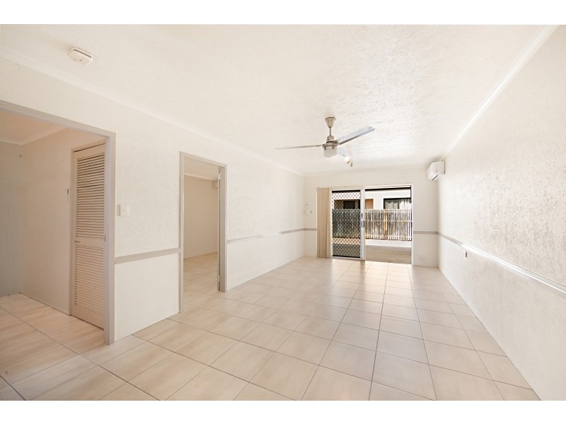 2/7 Seventh Street, Railway Estate QLD 4810