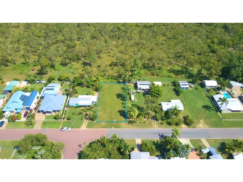 17 Borton Street, Balgal Beach QLD 4816