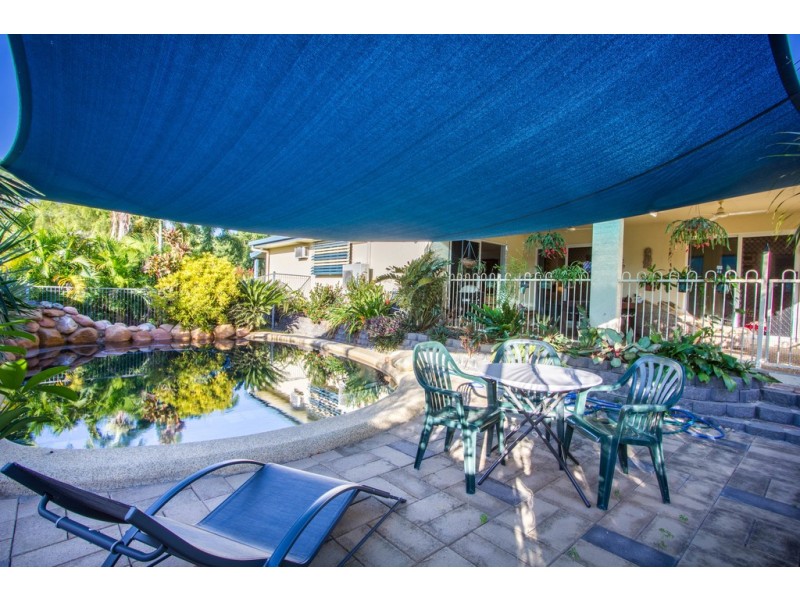 7 Madelaine Drive, Balgal Beach QLD 4816