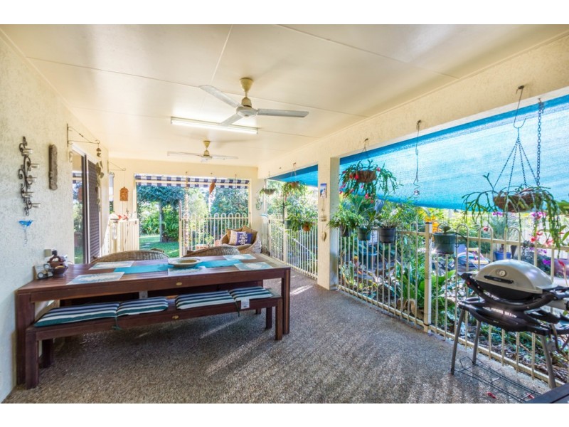 7 Madelaine Drive, Balgal Beach QLD 4816
