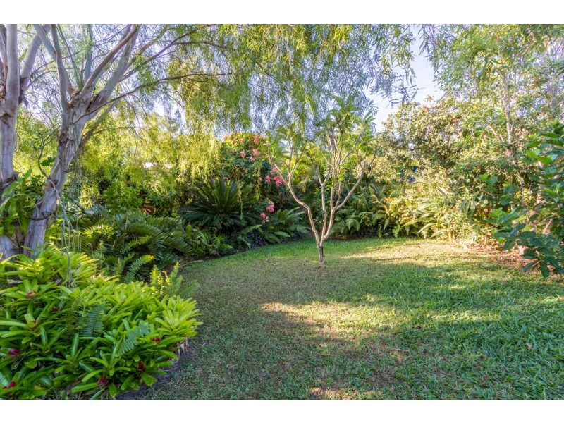 7 Madelaine Drive, Balgal Beach QLD 4816