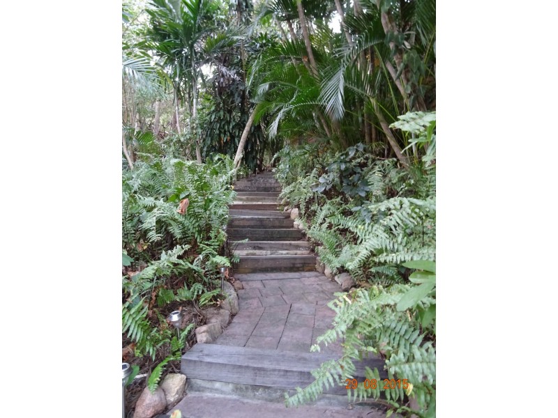 9 Mirabel Avenue, Arcadia QLD 4819