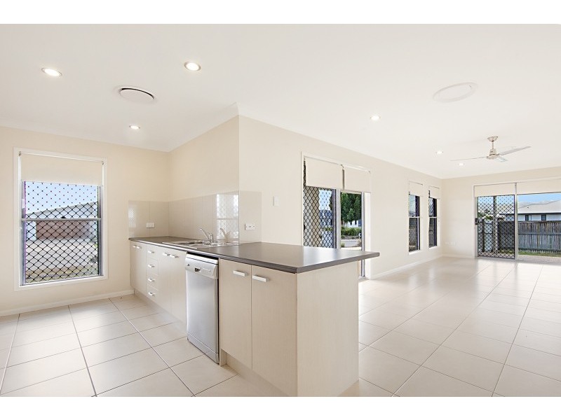 4 Corymbia Avenue, Bohle Plains QLD 4817