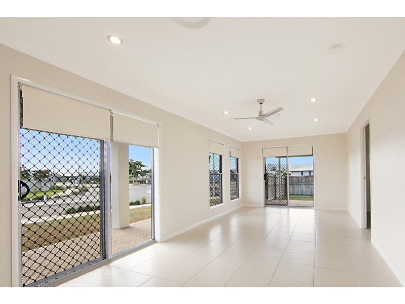 4 Corymbia Avenue, Bohle Plains QLD 4817