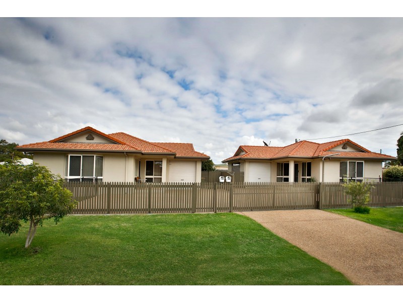 18 Tuffley Street, West End QLD 4810