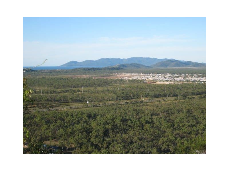 13/20 Mt Kulburn Drive, Jensen QLD 4818