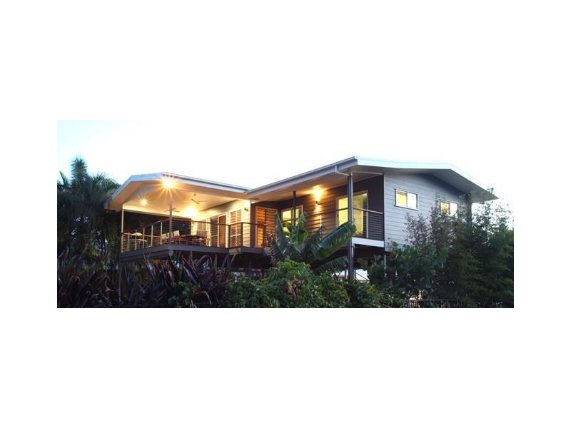 6 The Vines Court, Balgal Beach QLD 4816