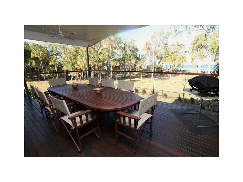 6 The Vines Court, Balgal Beach QLD 4816