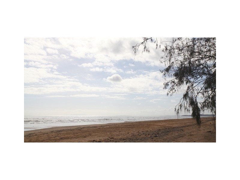 6 The Vines Court, Balgal Beach QLD 4816