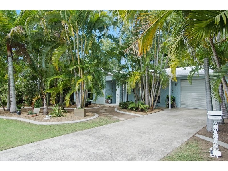 8 Hamish Avenue, Rasmussen QLD 4815