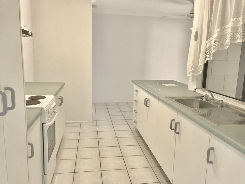 4 Fanning Court, Balgal Beach QLD 4816