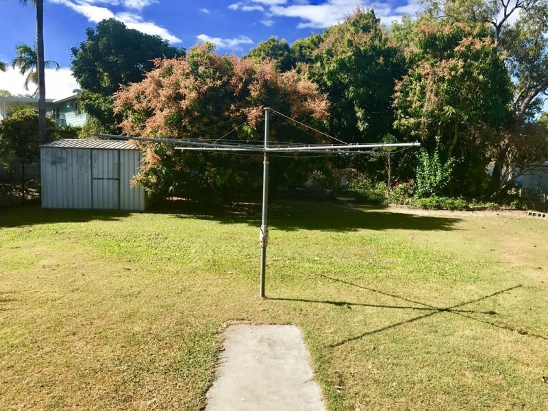 4 Fanning Court, Balgal Beach QLD 4816