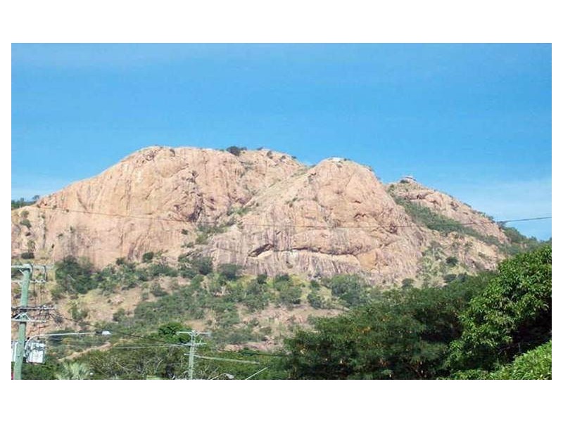 10/23 Gregory Street, North Ward QLD 4810