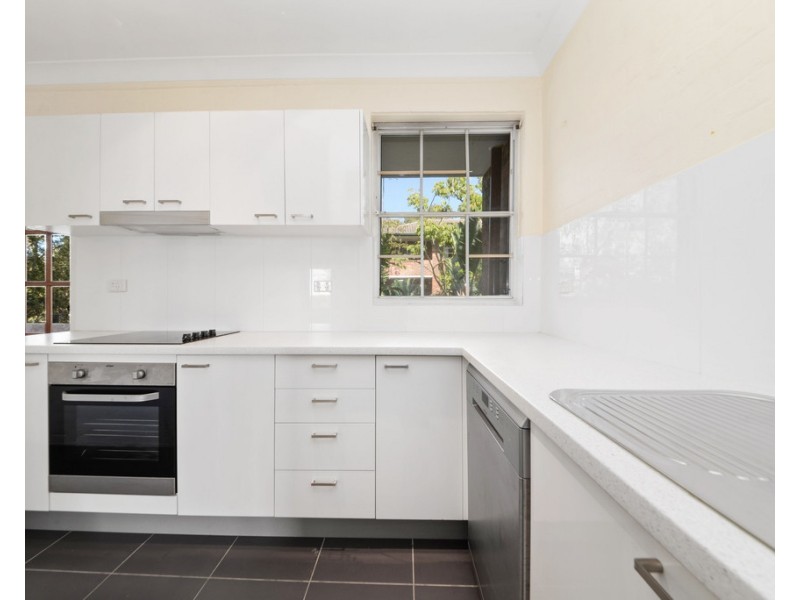 15/211 Old South Head Road, Bondi NSW 2026