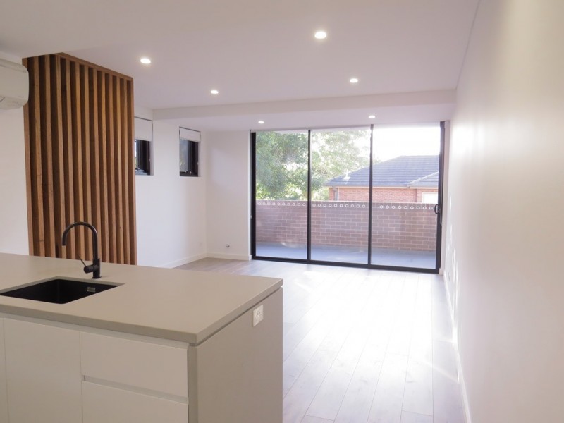 7/18 New Orleans Crescent, Maroubra NSW 2035