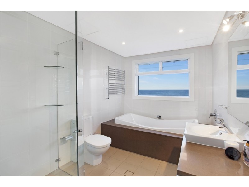 37 Edgecliffe Avenue, South Coogee NSW 2034