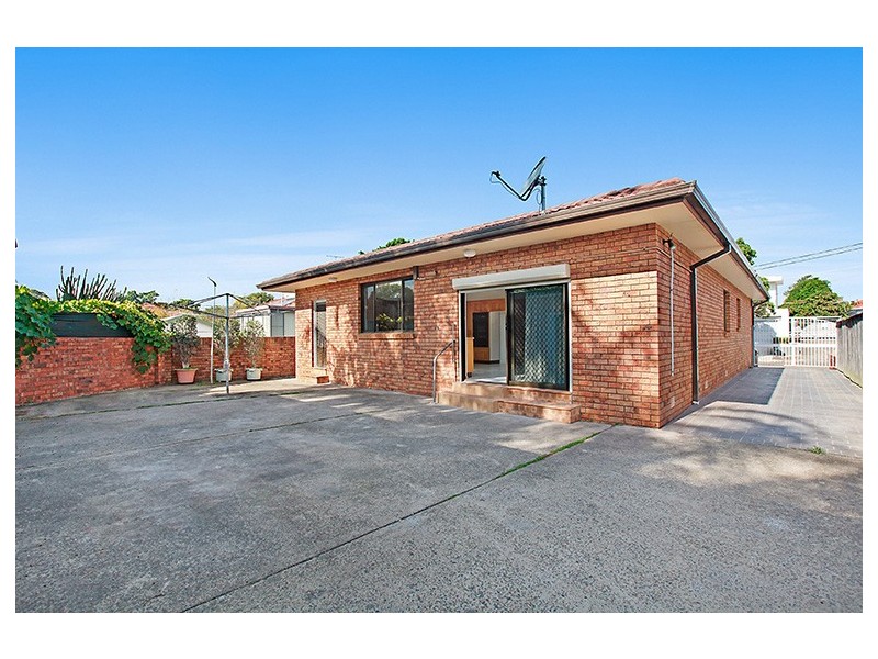 14 Monash Gardens, Pagewood NSW 2035