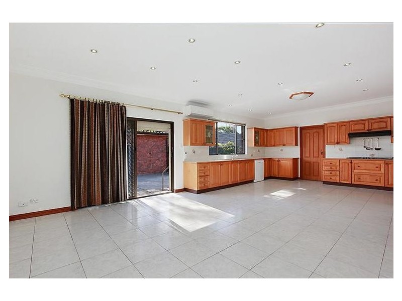 14 Monash Gardens, Pagewood NSW 2035