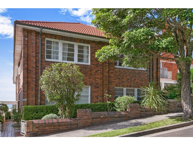 2/22 Moore Street, Bondi NSW 2026