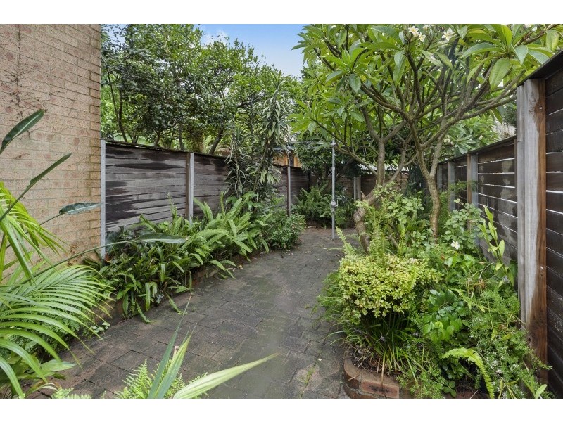 66 Mill Hill Road, Bondi Junction NSW 2022