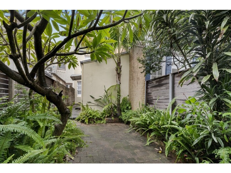 66 Mill Hill Road, Bondi Junction NSW 2022