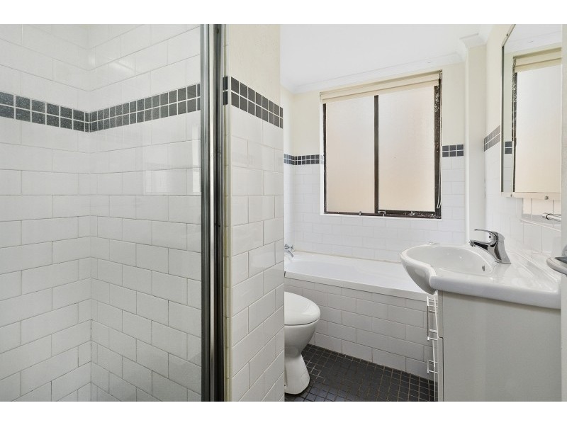 2/20 Glen Street, Bondi NSW 2026