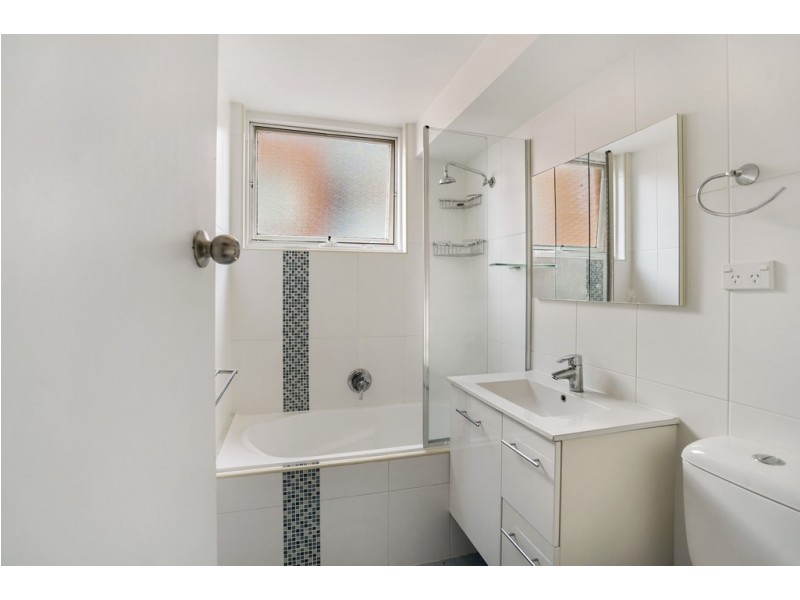 15/11A Byron Street, Coogee NSW 2034
