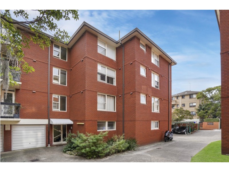 15/11A Byron Street, Coogee NSW 2034