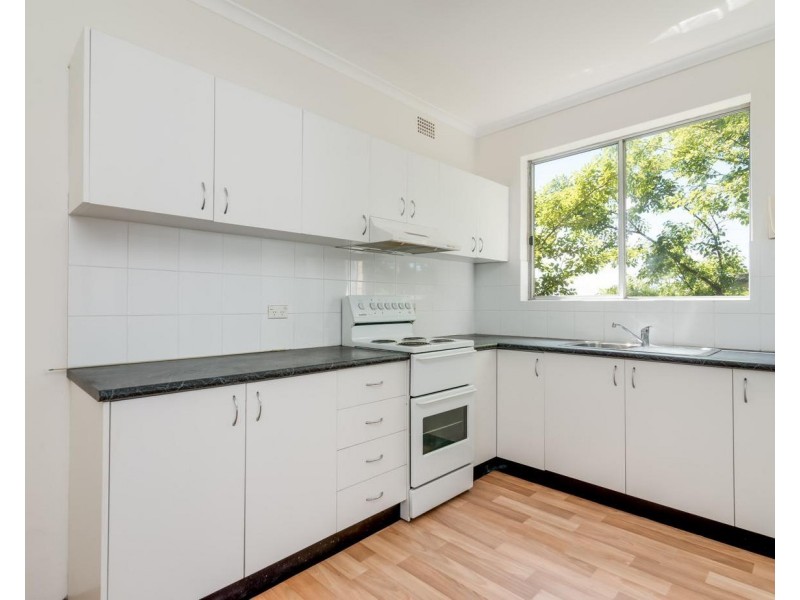 2/6-8 Waverley Crescent, Bondi Junction NSW 2022