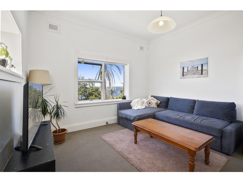 11 Dundas Street, Coogee NSW 2034