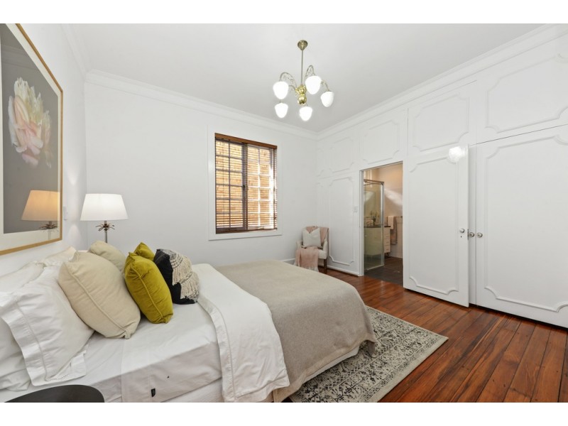 64 Lenthall Street, Kensington NSW 2033