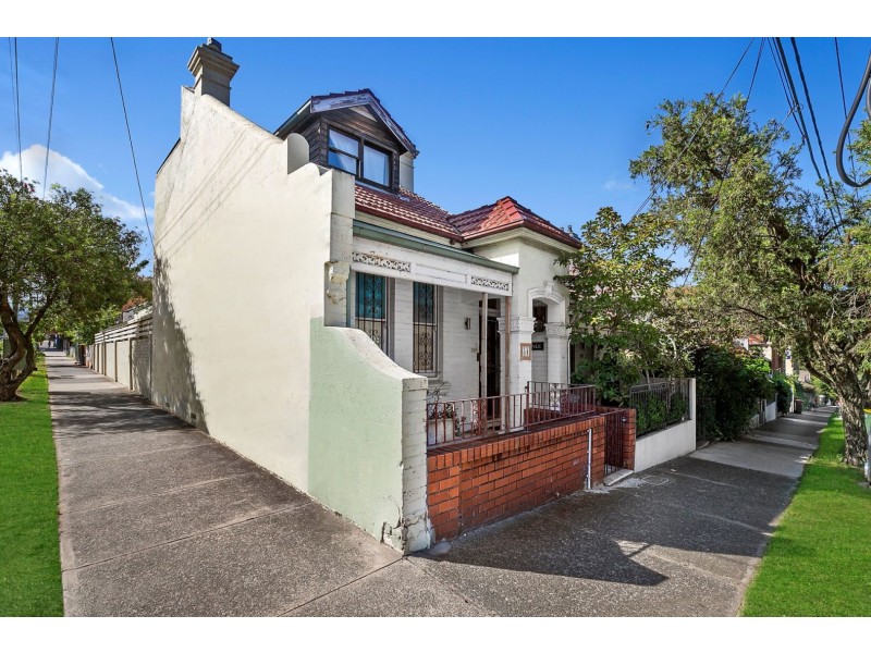 54 Newland Street, Bondi Junction NSW 2022