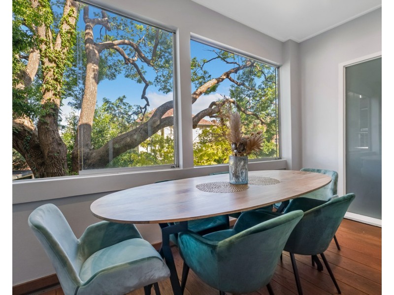 3/2 Gladswood Gardens, Double Bay NSW 2028