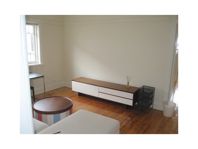 8/16B Llandaff Street, Bondi Junction NSW 2022