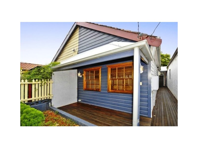 8 Tunbridge Street, Mascot NSW 2020