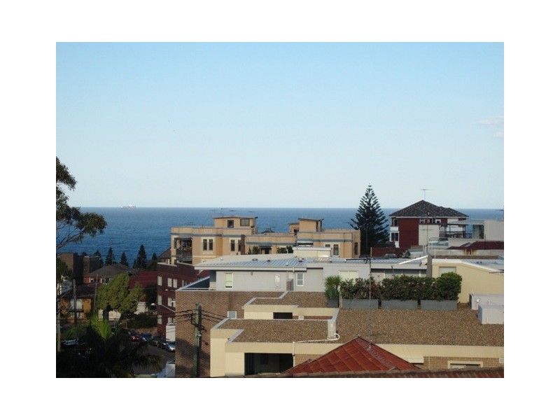 9/135a Brook Street, Coogee NSW 2034