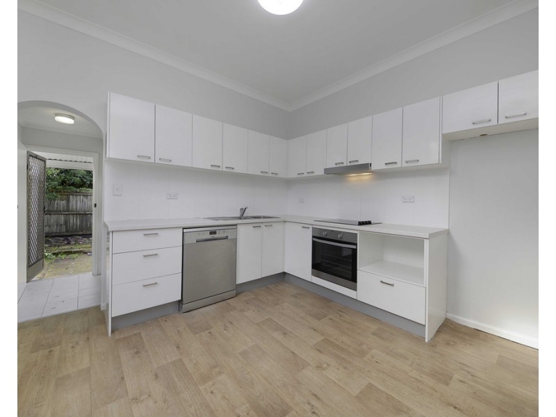 9 Waimea Avenue, Woollahra NSW 2025