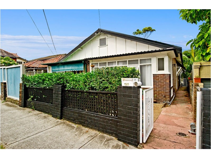 135 Mount Street, Coogee NSW 2034
