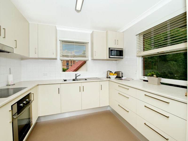 8/2 Grosvenor Street, Kensington NSW 2033