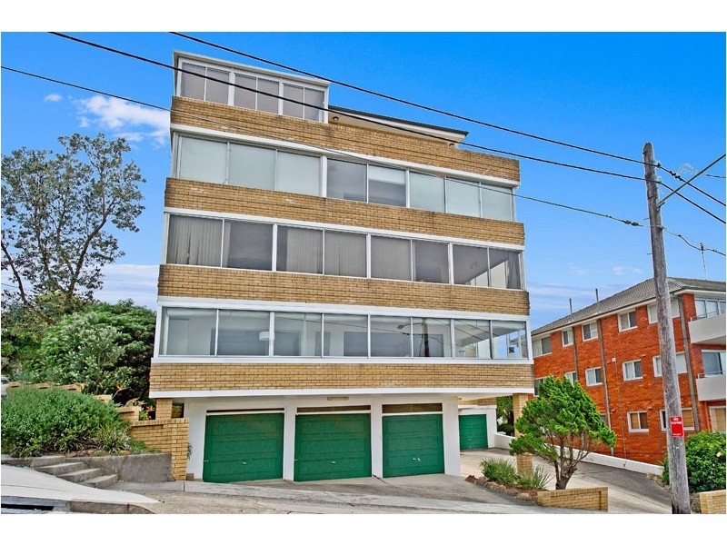 2/4 Dundas St, Coogee NSW 2034