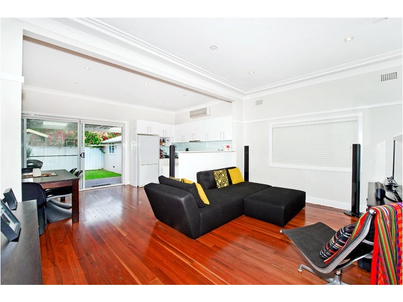 51 Hughes Avenue, Mascot NSW 2020