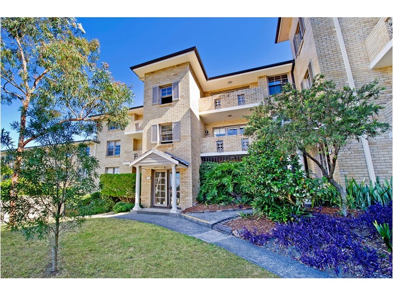 12/10 Alexander St, Coogee NSW 2034